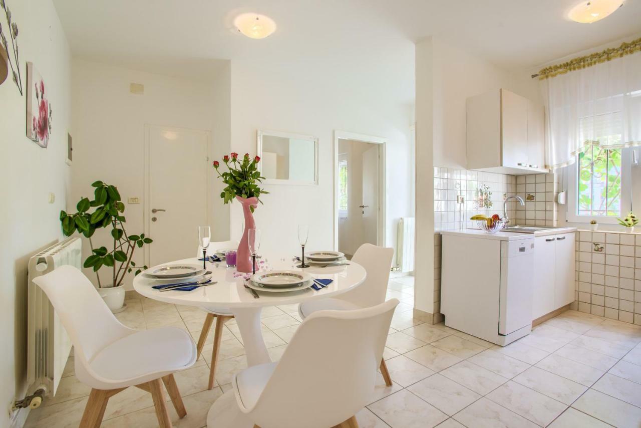 Apartman Paola Pula Extérieur photo