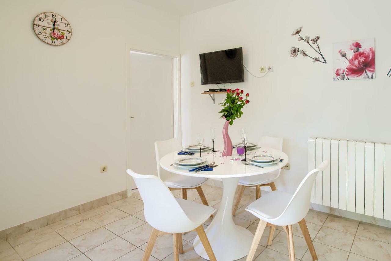 Apartman Paola Pula Extérieur photo